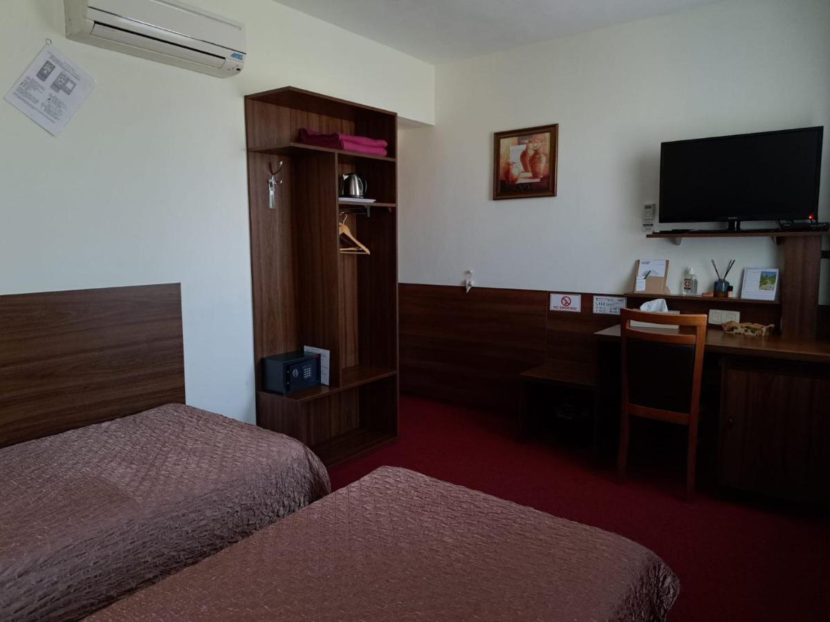 Penzion Kozak B&B Sebedražie Esterno foto
